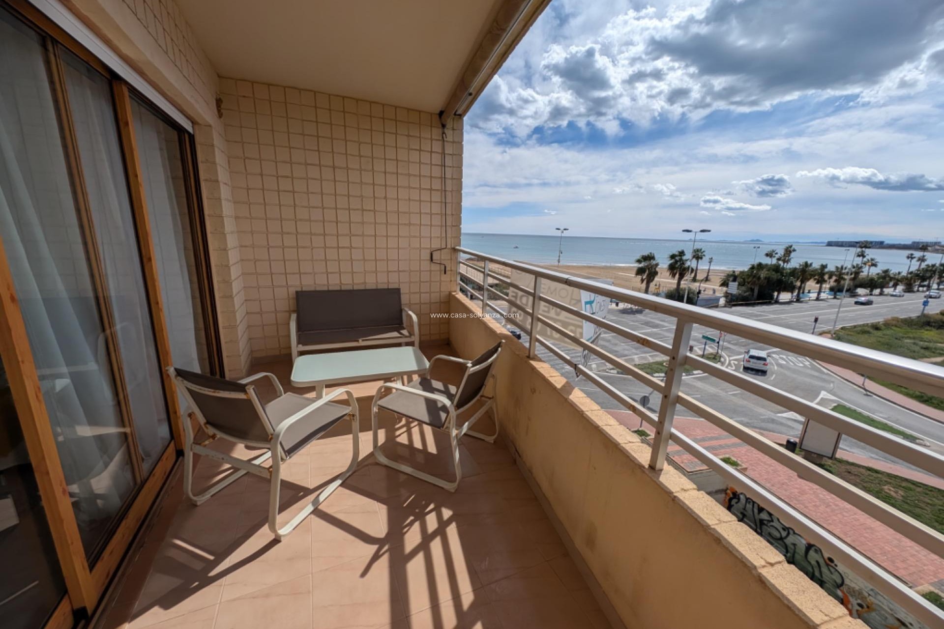 Reventa - Apartamento / piso - Torrevieja - El Acequión - Los Náufragos