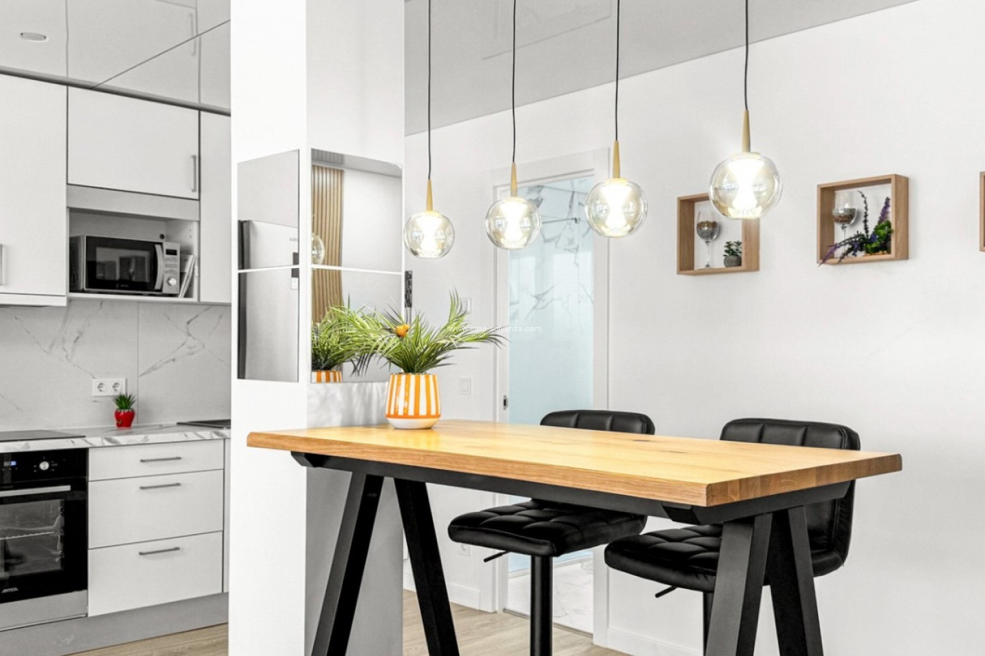 Reventa - Apartamento / piso - Torrevieja - El Acequión - Los Náufragos