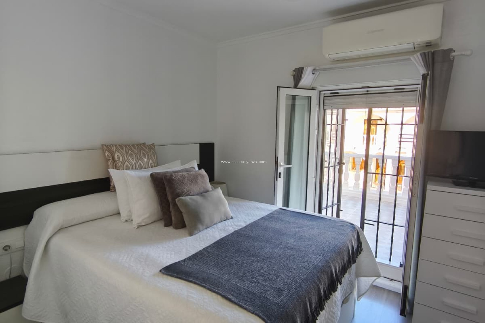 Reventa - Apartamento / piso - Torrevieja - El chaparral