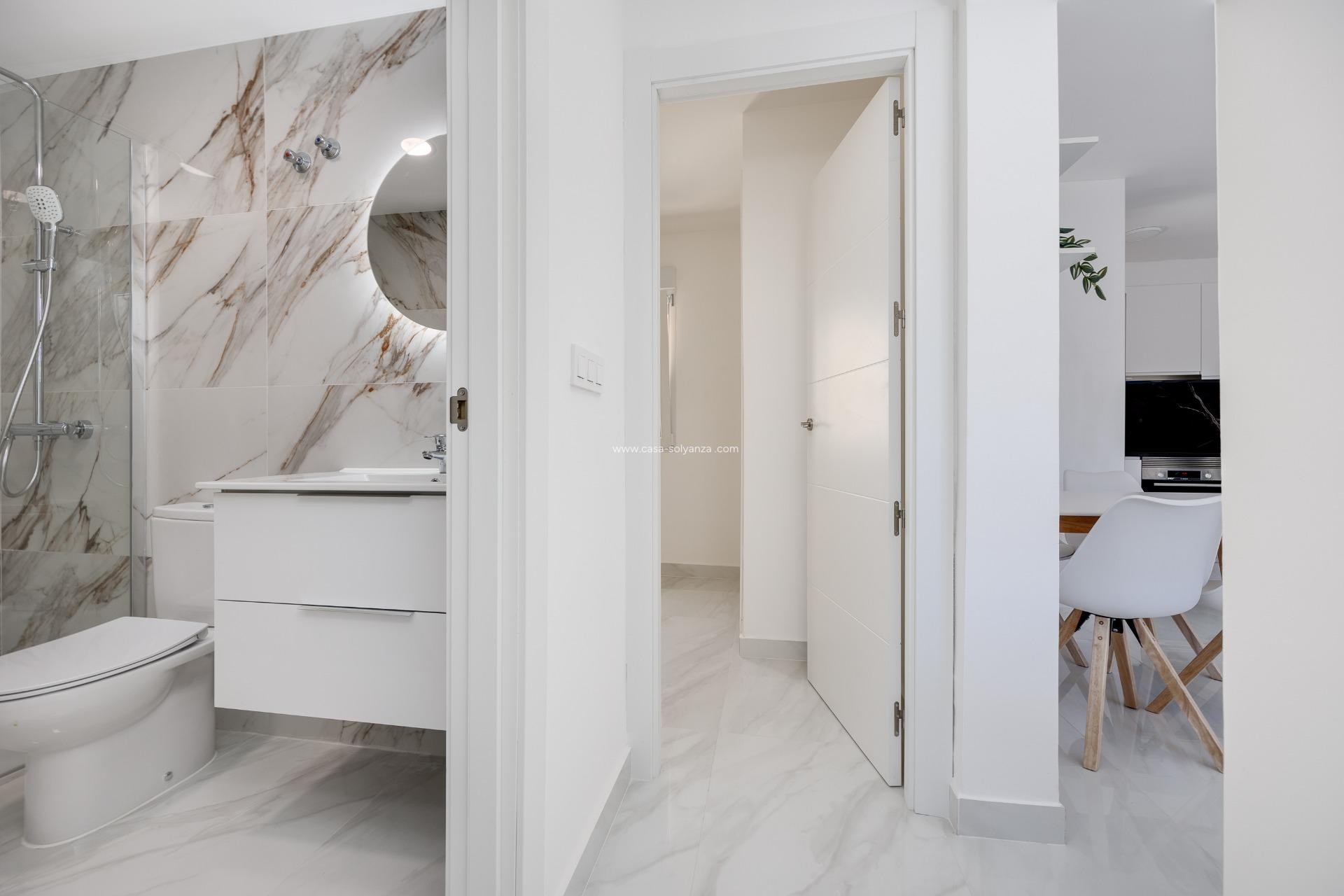 Reventa - Apartamento / piso - Torrevieja - El Limonar