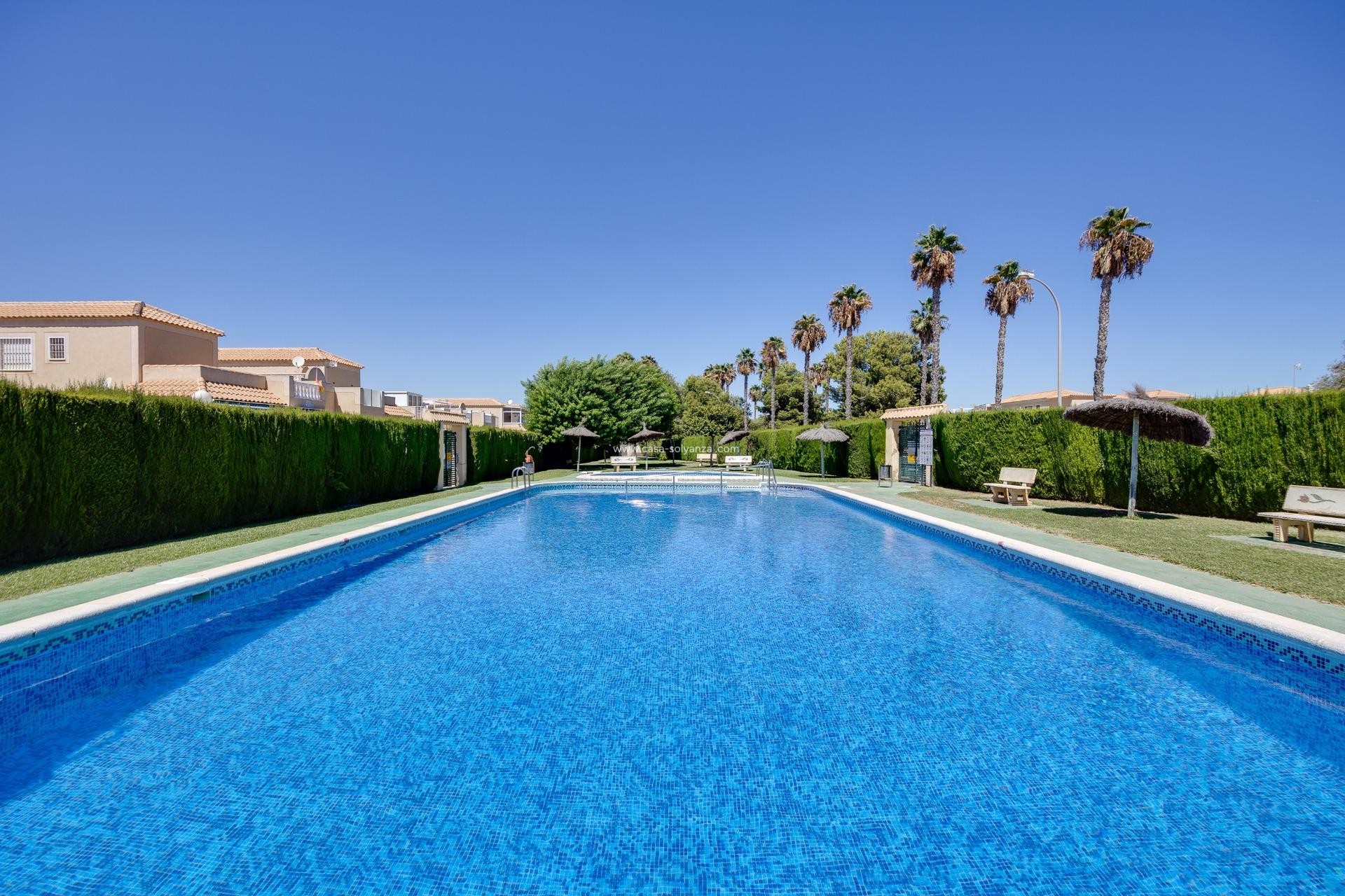 Reventa - Apartamento / piso - Torrevieja - El Limonar