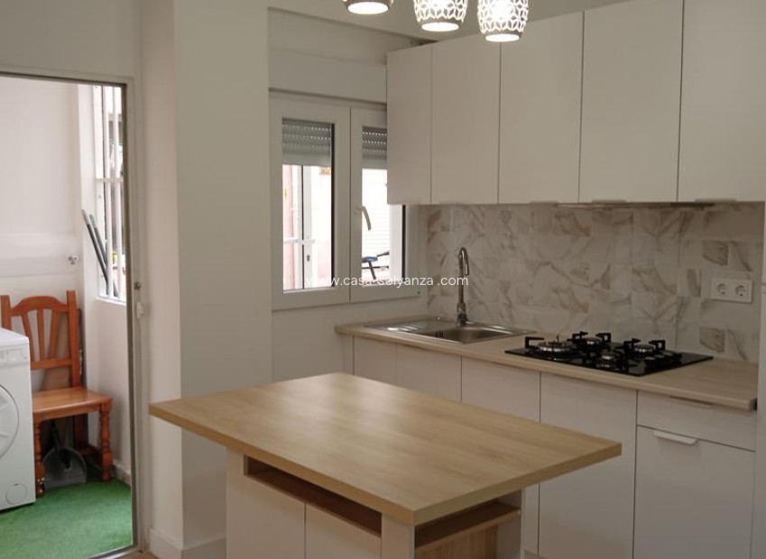 Reventa - Apartamento / piso - Torrevieja - El Molino