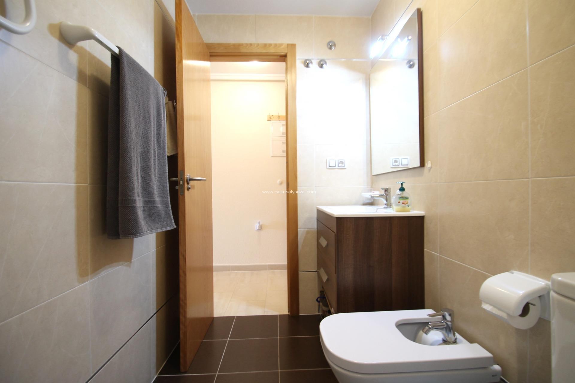 Reventa - Apartamento / piso - Torrevieja - El Molino