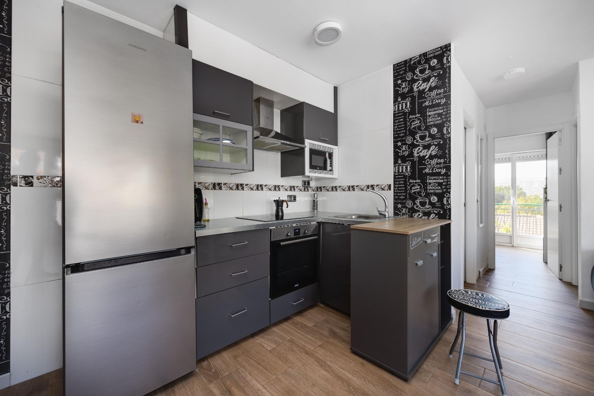 Reventa - Apartamento / piso - Torrevieja - Eliseos playa