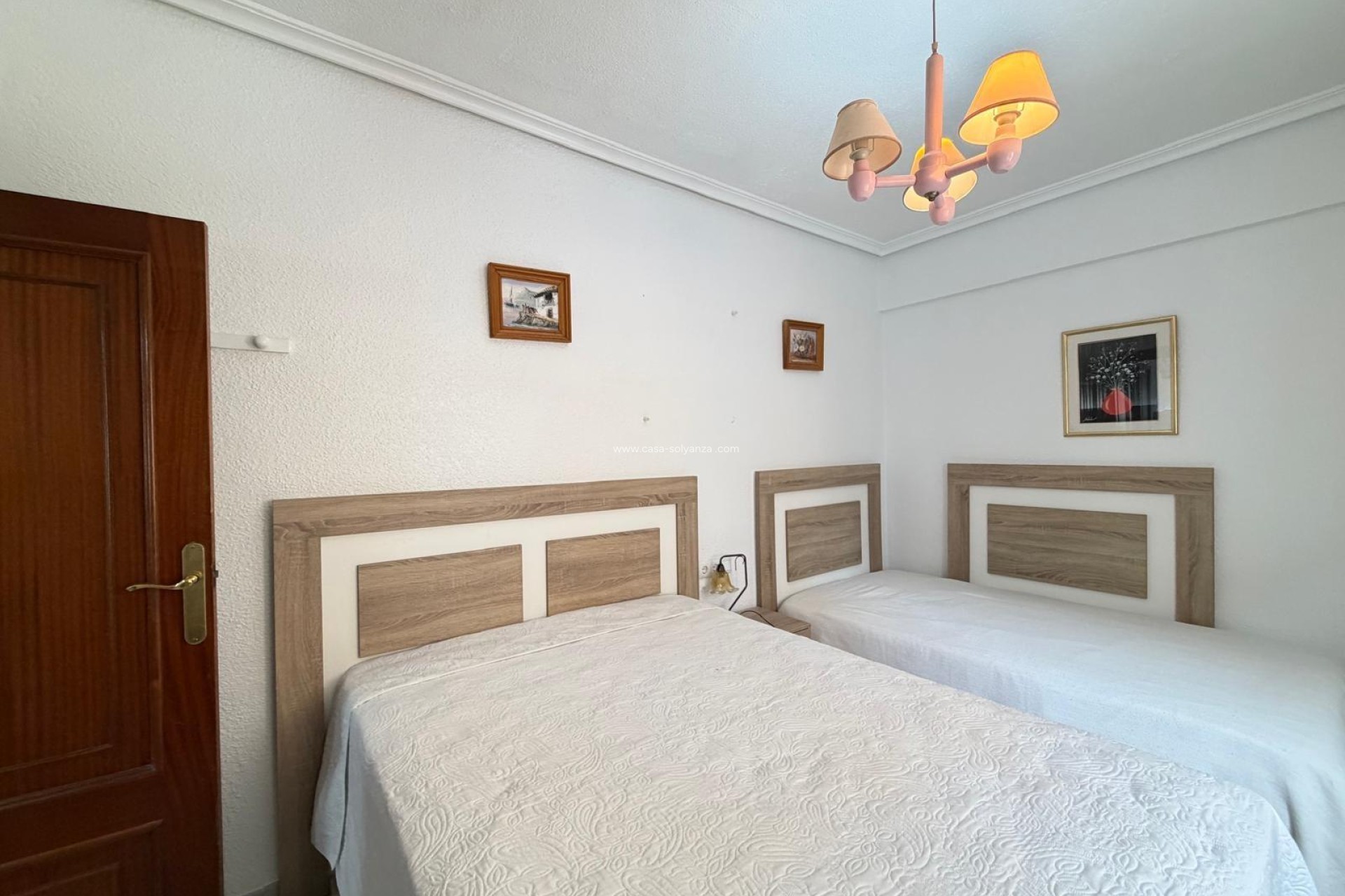 Reventa - Apartamento / piso - Torrevieja - Estacion Autobuses
