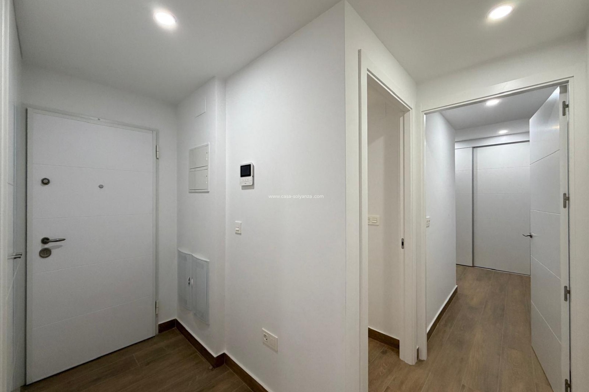 Reventa - Apartamento / piso - Torrevieja - Estacion Autobuses