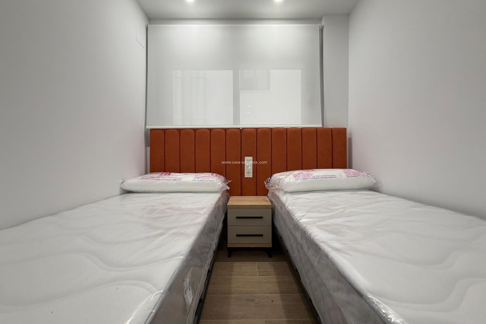 Reventa - Apartamento / piso - Torrevieja - Estacion Autobuses
