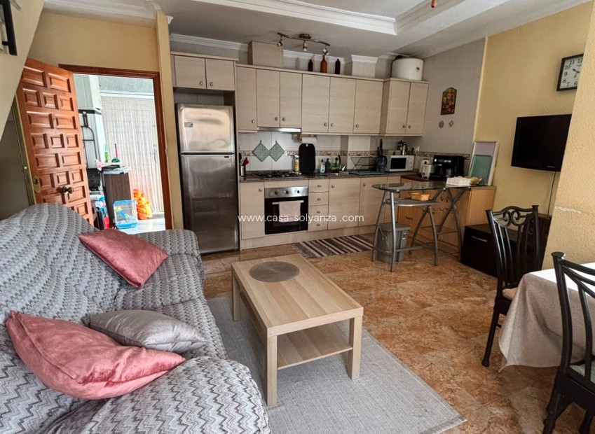 Reventa - Apartamento / piso - Torrevieja - Estacion Autobuses