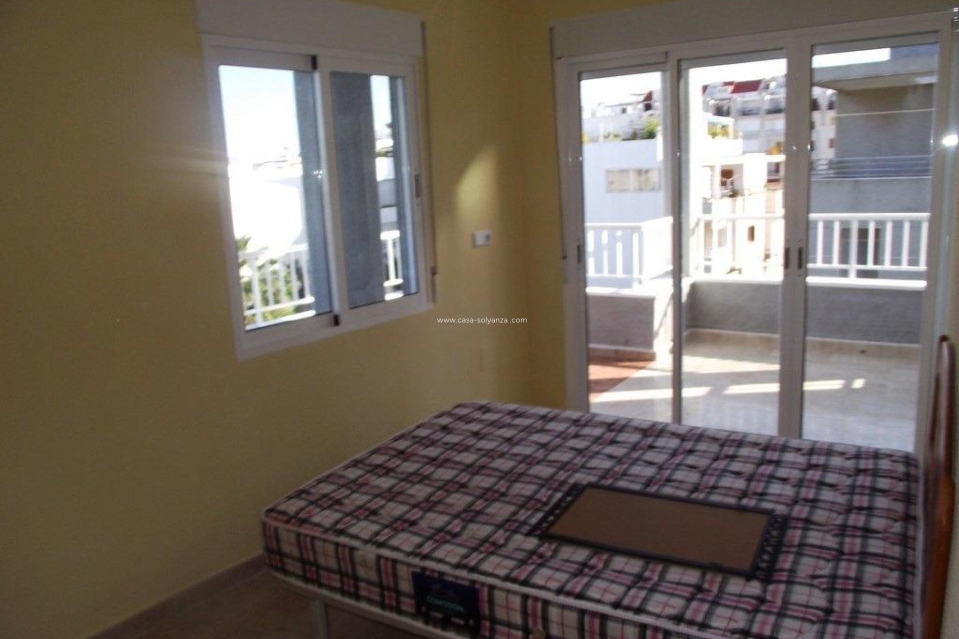 Reventa - Apartamento / piso - Torrevieja - Estacion Autobuses