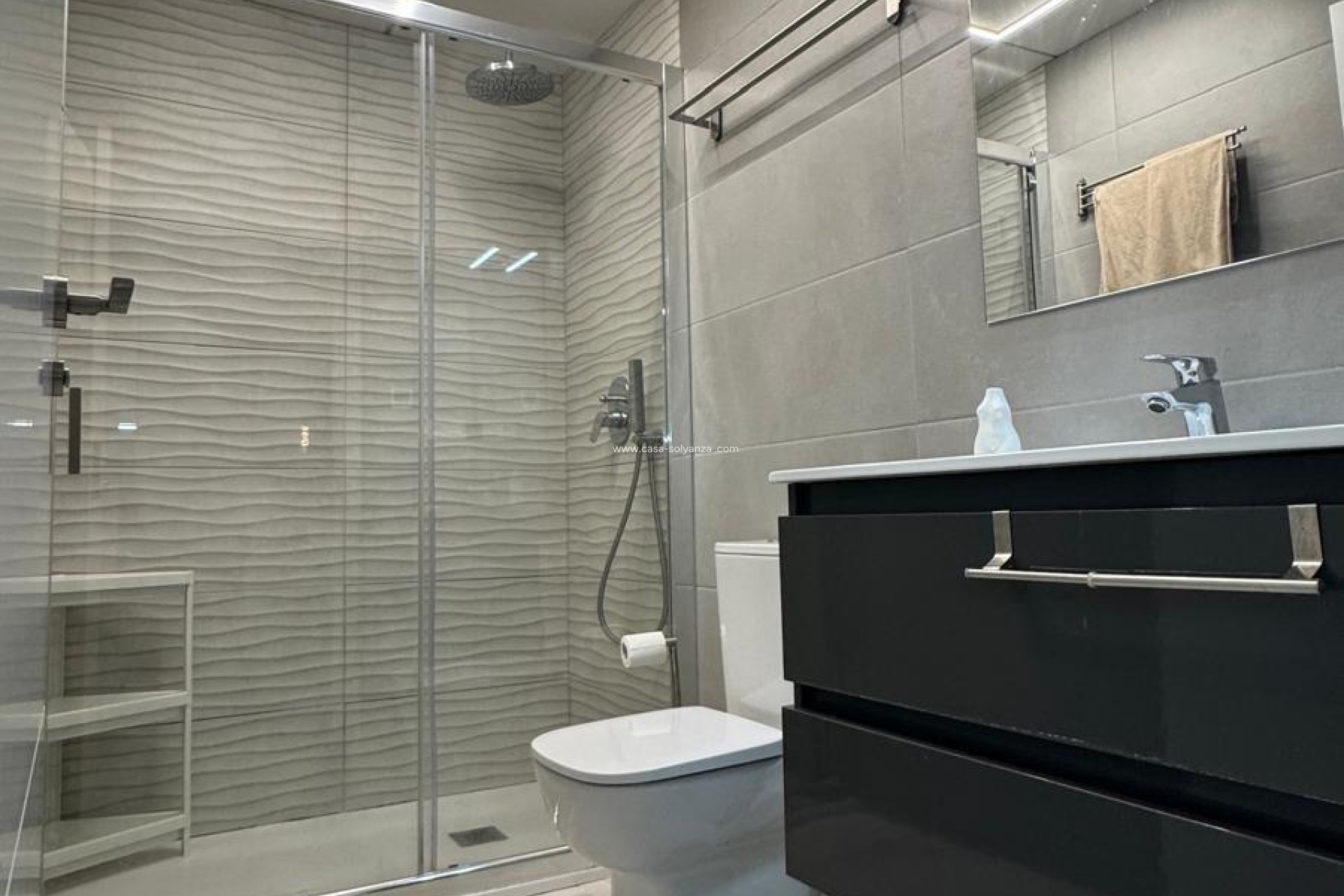 Reventa - Apartamento / piso - Torrevieja - Estacion Autobuses