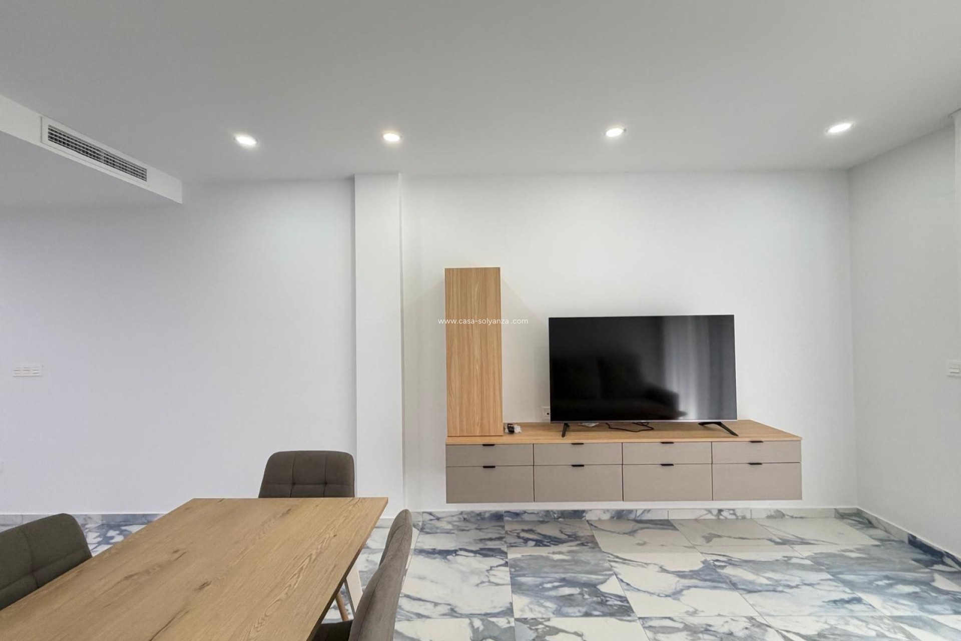 Reventa - Apartamento / piso - Torrevieja - Estacion Autobuses