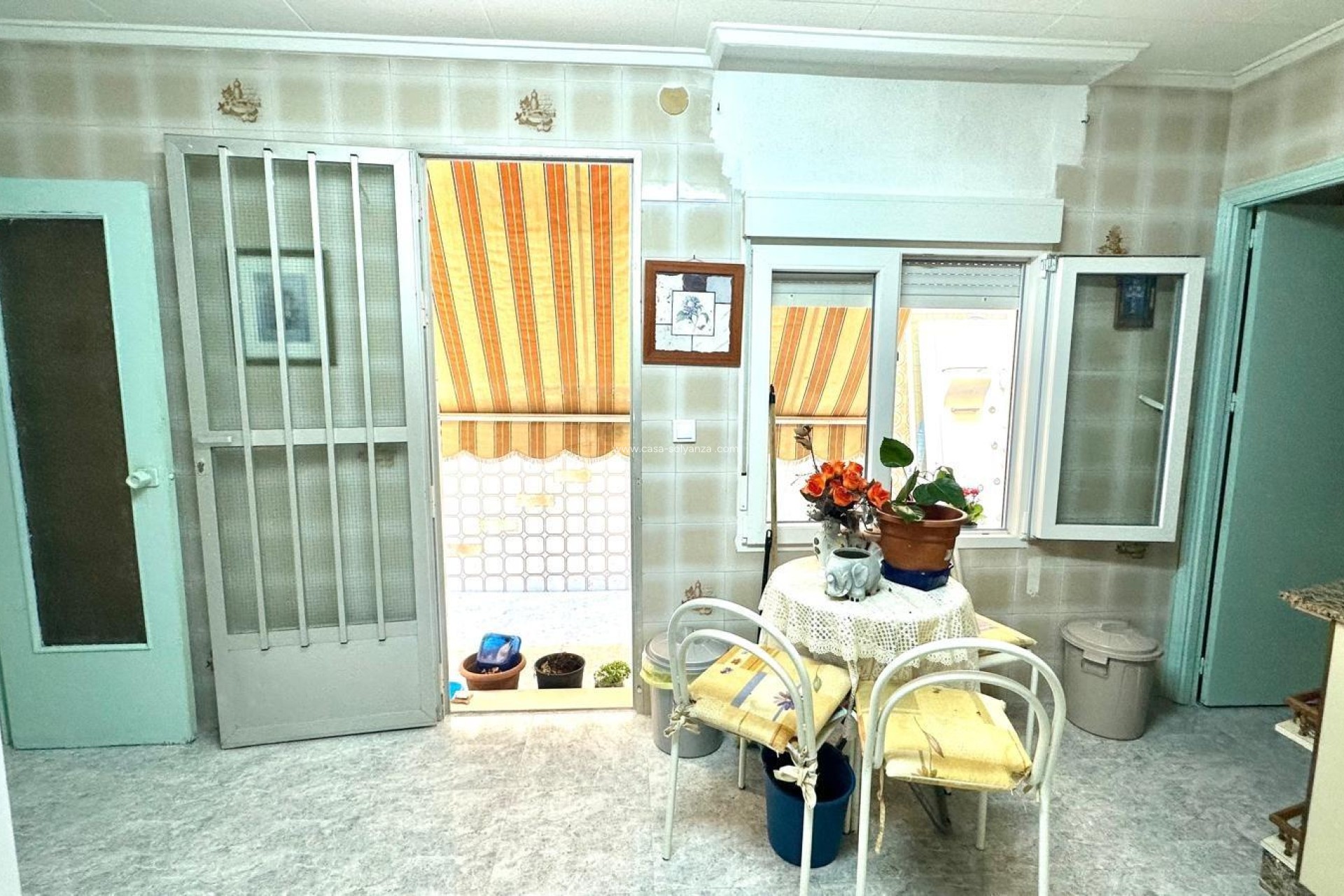 Reventa - Apartamento / piso - Torrevieja - Estacion Autobuses