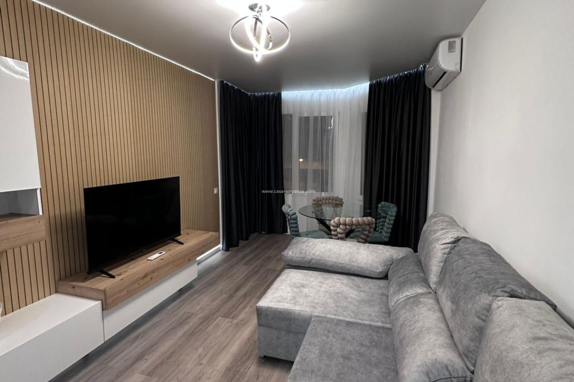 Reventa - Apartamento / piso - Torrevieja - Estacion Autobuses