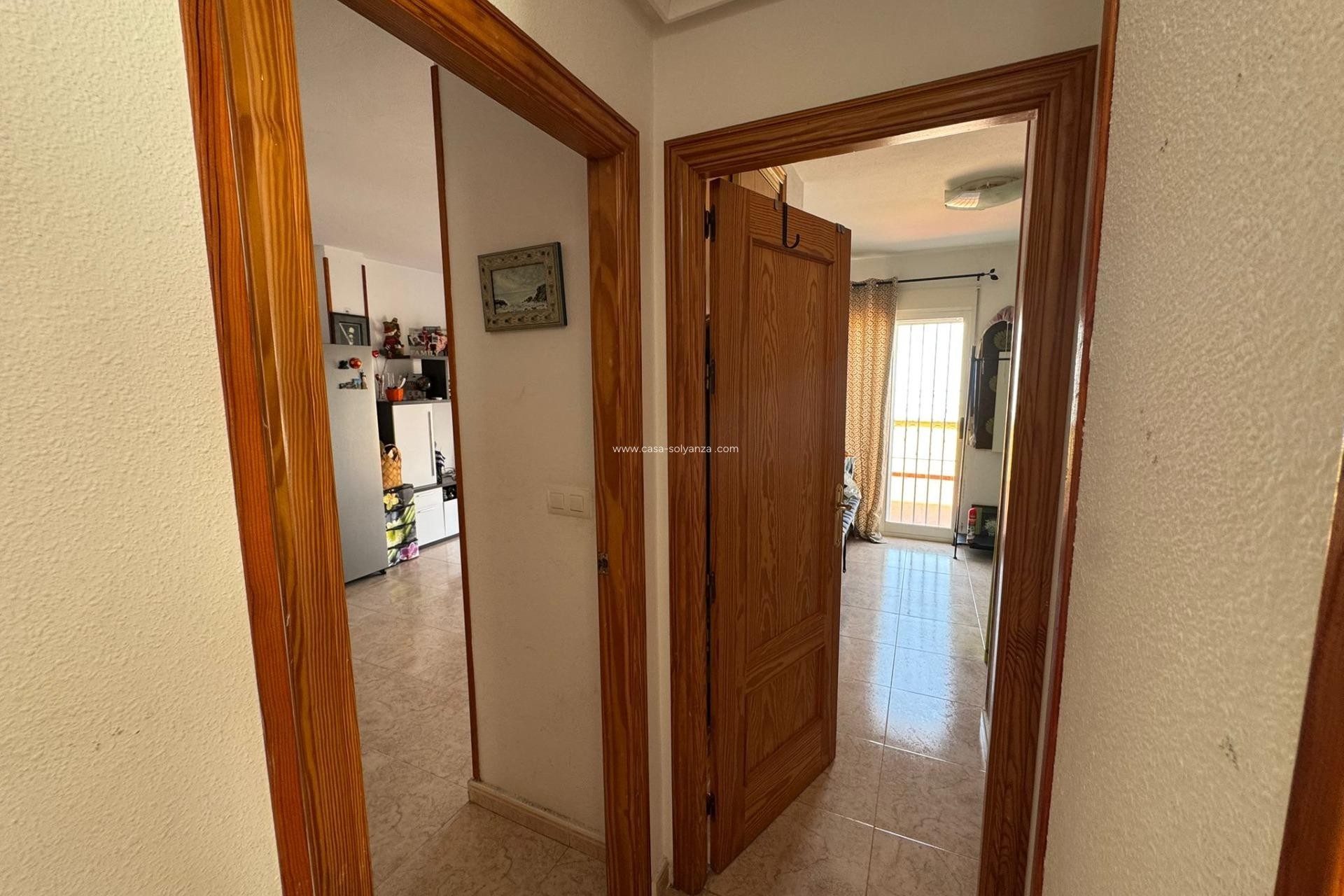 Reventa - Apartamento / piso - Torrevieja - Estacion Autobuses
