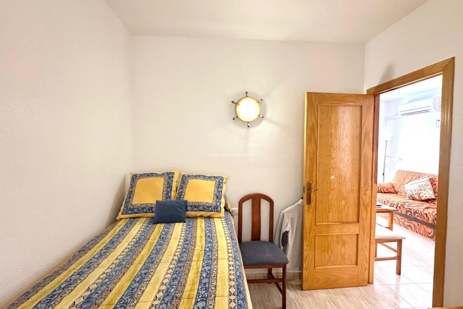 Reventa - Apartamento / piso - Torrevieja - Estacion Autobuses