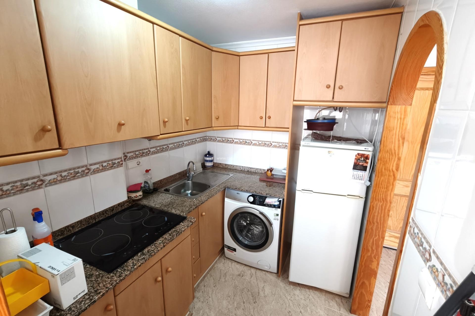 Reventa - Apartamento / piso - Torrevieja - Estacion Autobuses