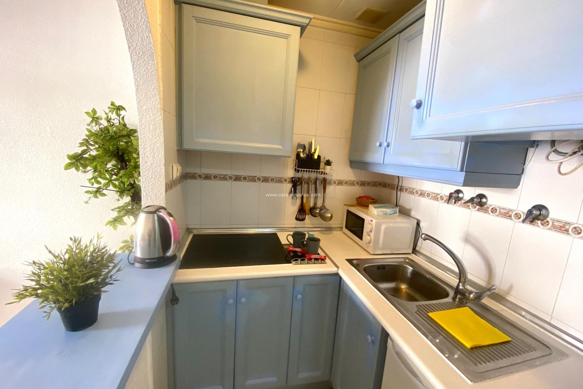 Reventa - Apartamento / piso - Torrevieja - Estacion Autobuses