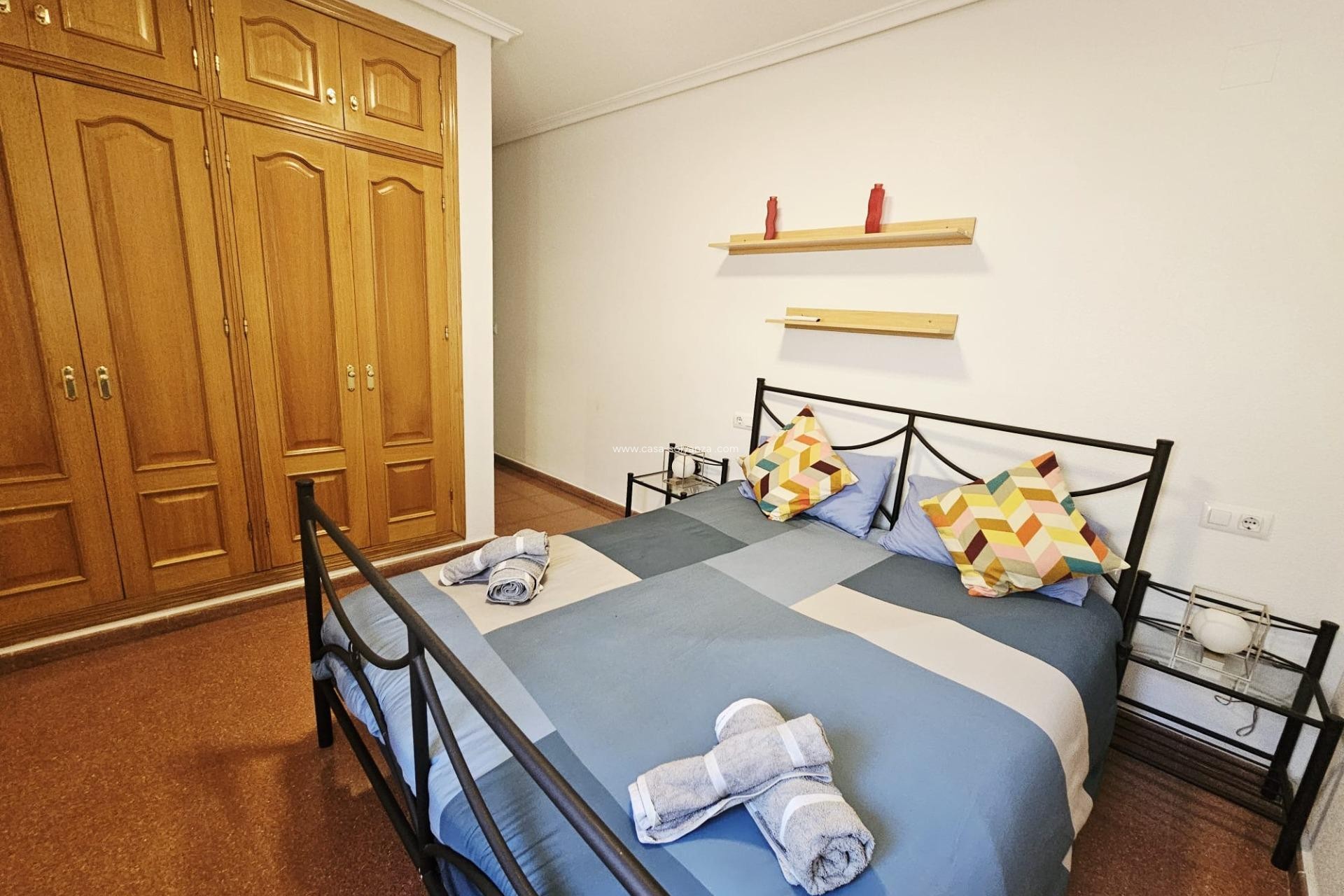 Reventa - Apartamento / piso - Torrevieja - Estacion Autobuses