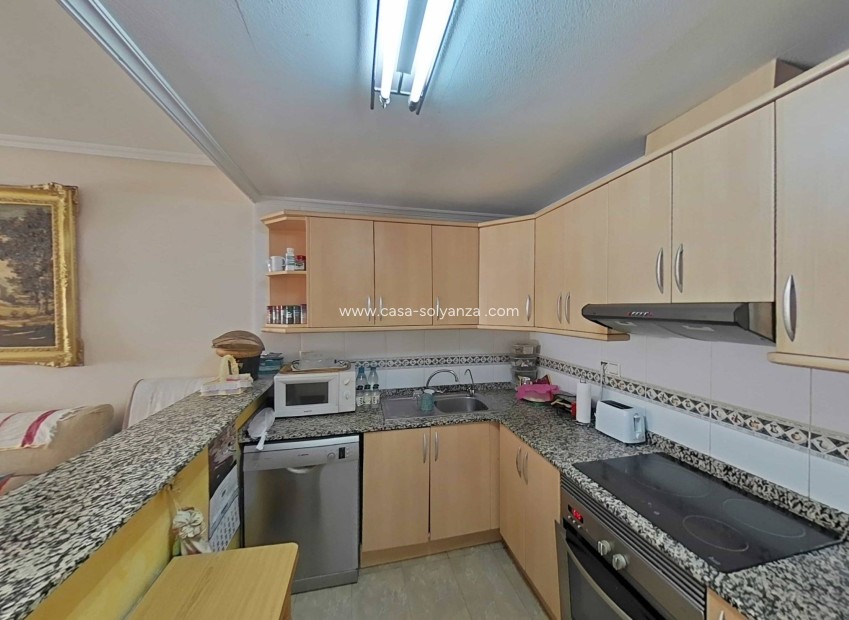 Reventa - Apartamento / piso - Torrevieja - Estacion Autobuses