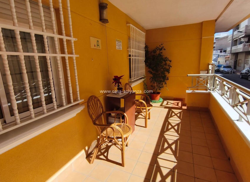 Reventa - Apartamento / piso - Torrevieja - Estacion Autobuses