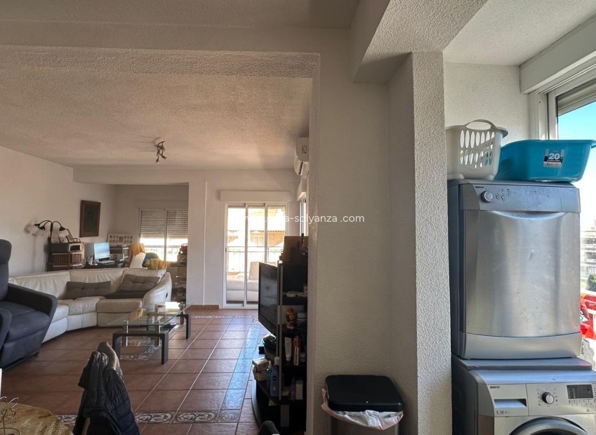 Reventa - Apartamento / piso - Torrevieja - Estacion Autobuses