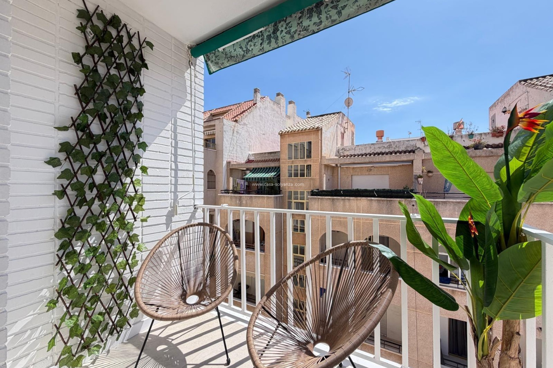 Reventa - Apartamento / piso - Torrevieja - Estacion Autobuses