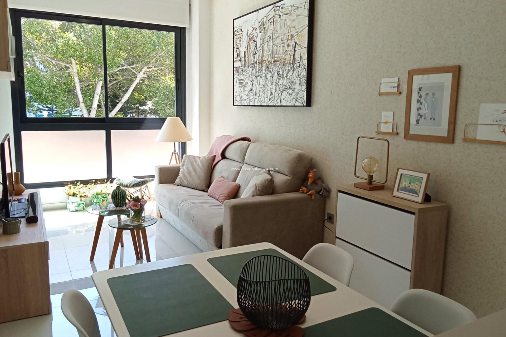 Reventa - Apartamento / piso - Torrevieja - Estacion Autobuses