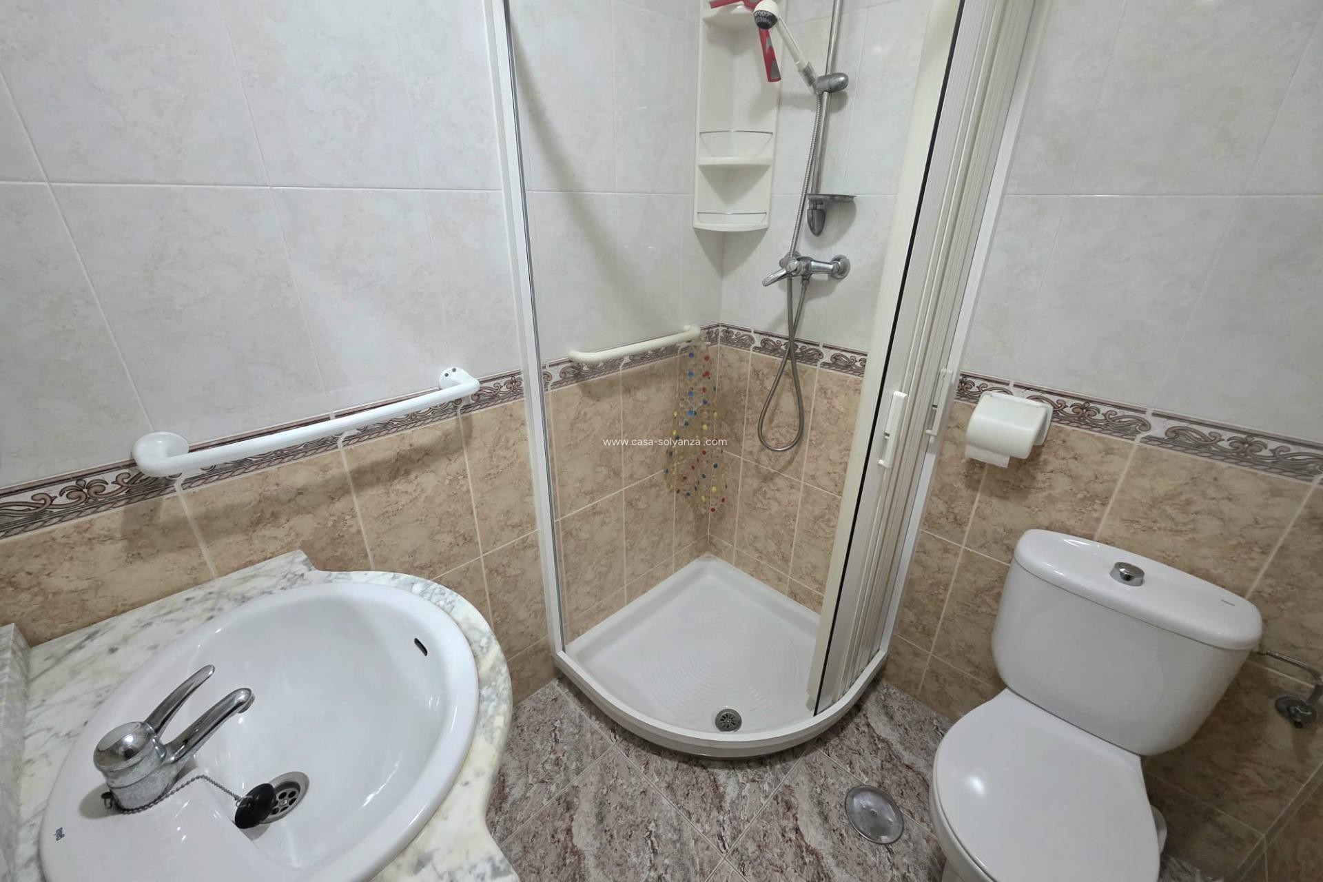 Reventa - Apartamento / piso - Torrevieja - Estacion Autobuses