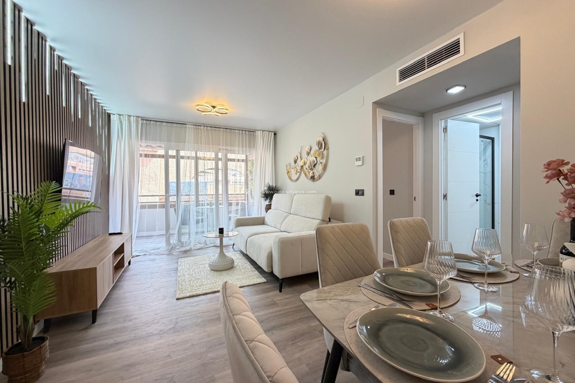 Reventa - Apartamento / piso - Torrevieja - Estacion Autobuses