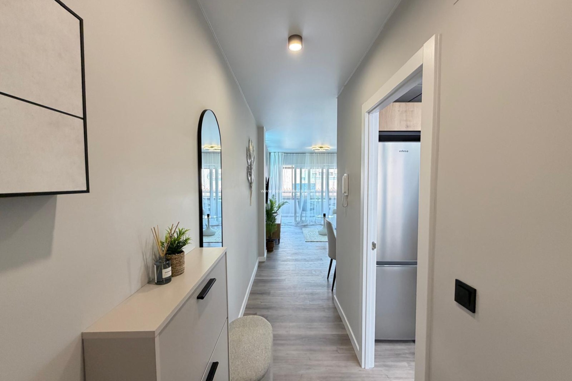 Reventa - Apartamento / piso - Torrevieja - Estacion Autobuses