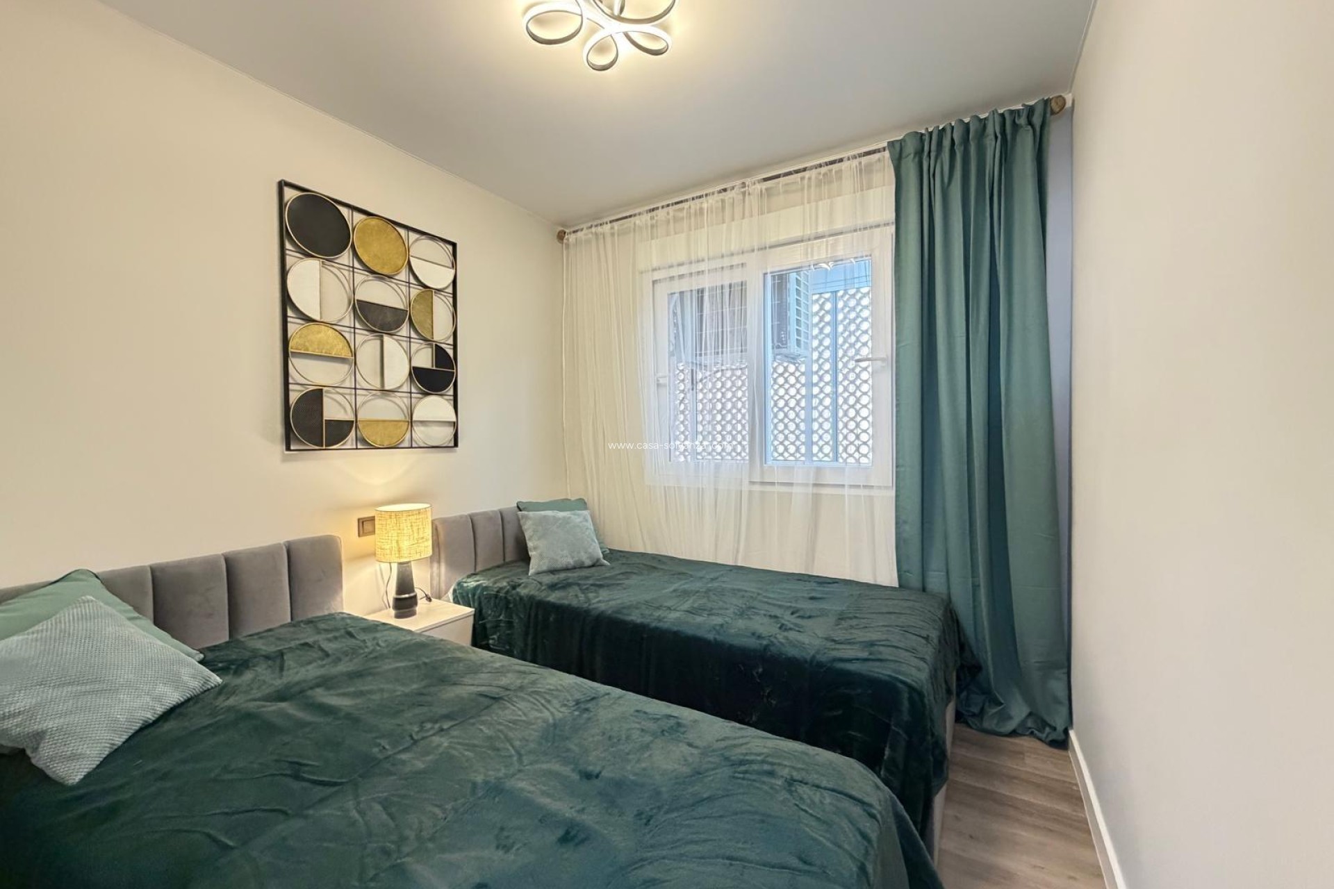 Reventa - Apartamento / piso - Torrevieja - Estacion Autobuses