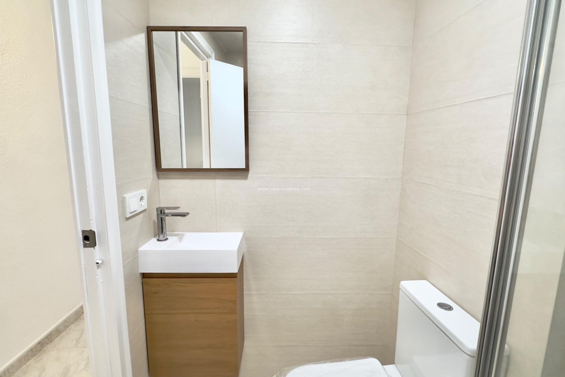 Reventa - Apartamento / piso - Torrevieja - Estacion Autobuses