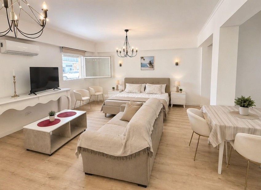 Reventa - Apartamento / piso - Torrevieja - Estacion Autobuses