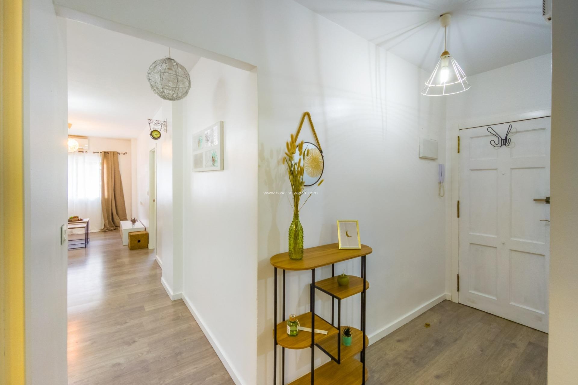 Reventa - Apartamento / piso - Torrevieja - Estacion de autobuses