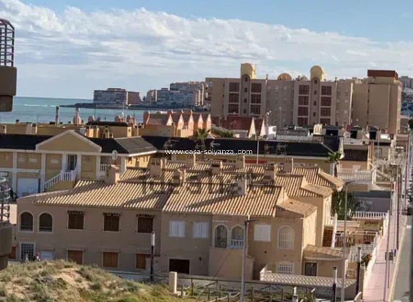 Reventa - Apartamento / piso - Torrevieja - La Mata