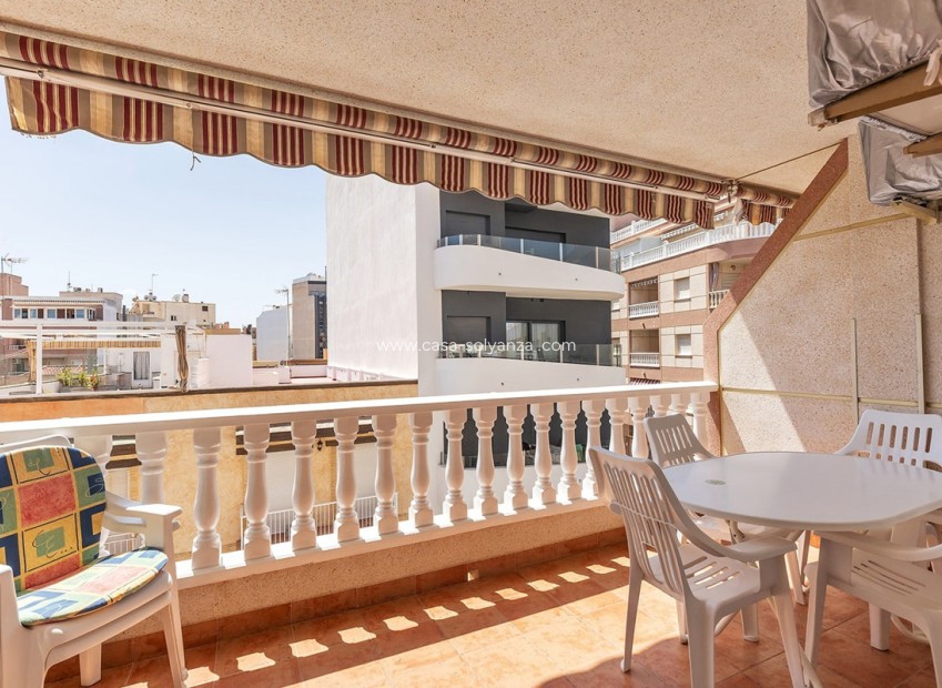 Reventa - Apartamento / piso - Torrevieja - La Mata