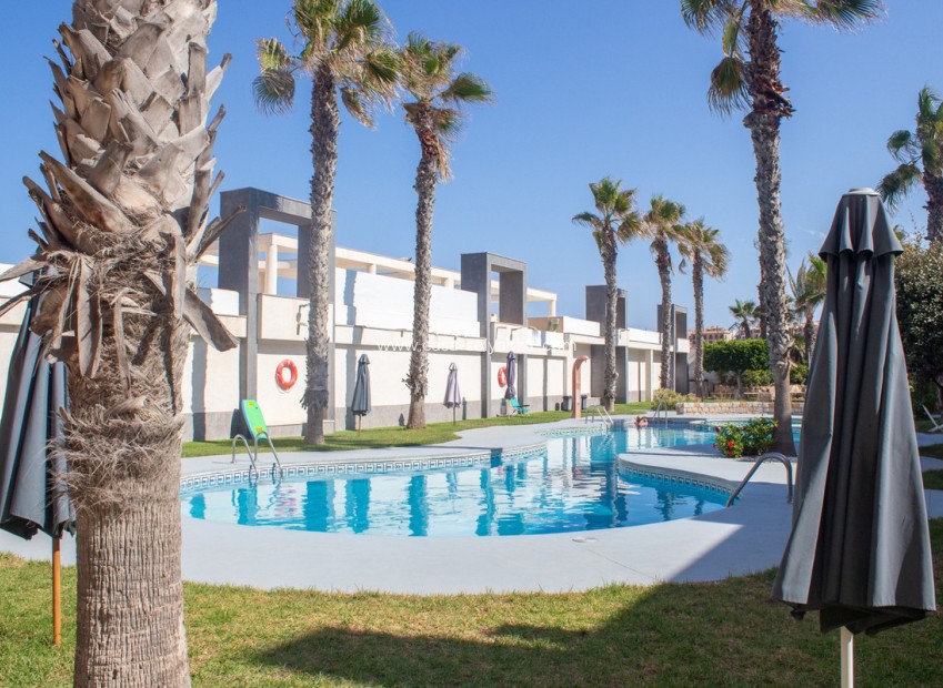 Reventa - Apartamento / piso - Torrevieja - La Mata
