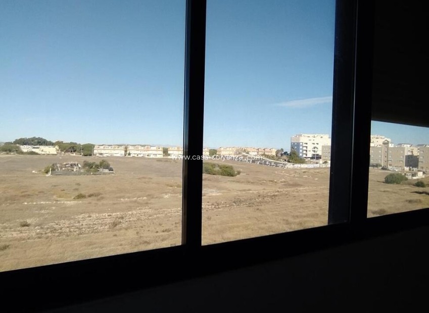 Reventa - Apartamento / piso - Torrevieja - La Mata