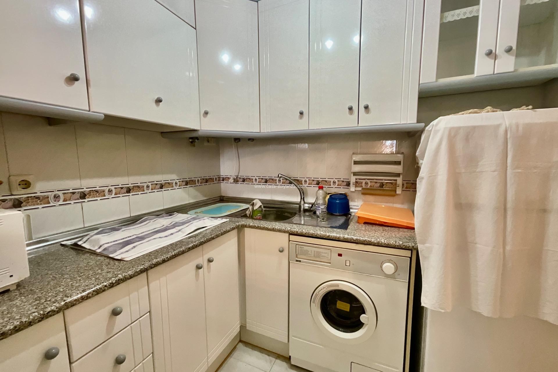 Reventa - Apartamento / piso - Torrevieja - La Mata