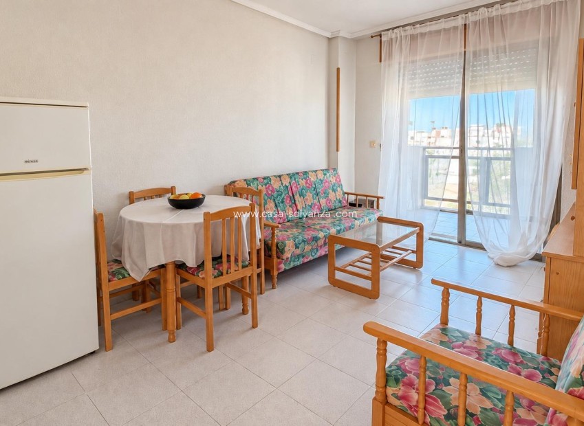 Reventa - Apartamento / piso - Torrevieja - La Siesta