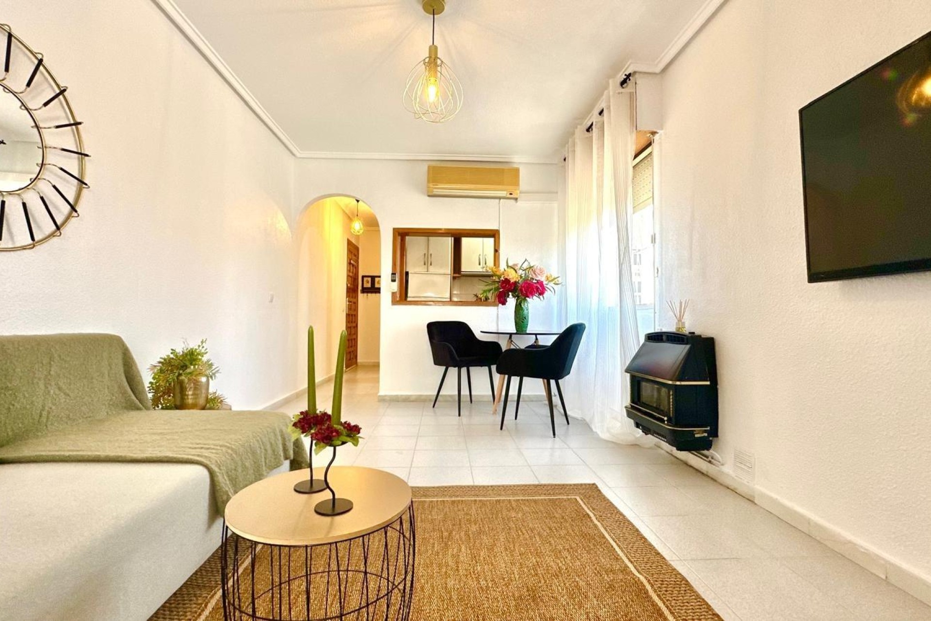 Reventa - Apartamento / piso - Torrevieja - La Siesta