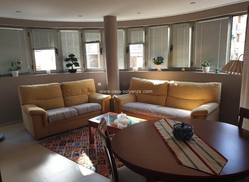 Reventa - Apartamento / piso - Torrevieja - Las Piscinas Naturales