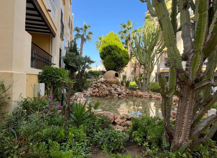 Reventa - Apartamento / piso - Torrevieja - Los Frutales