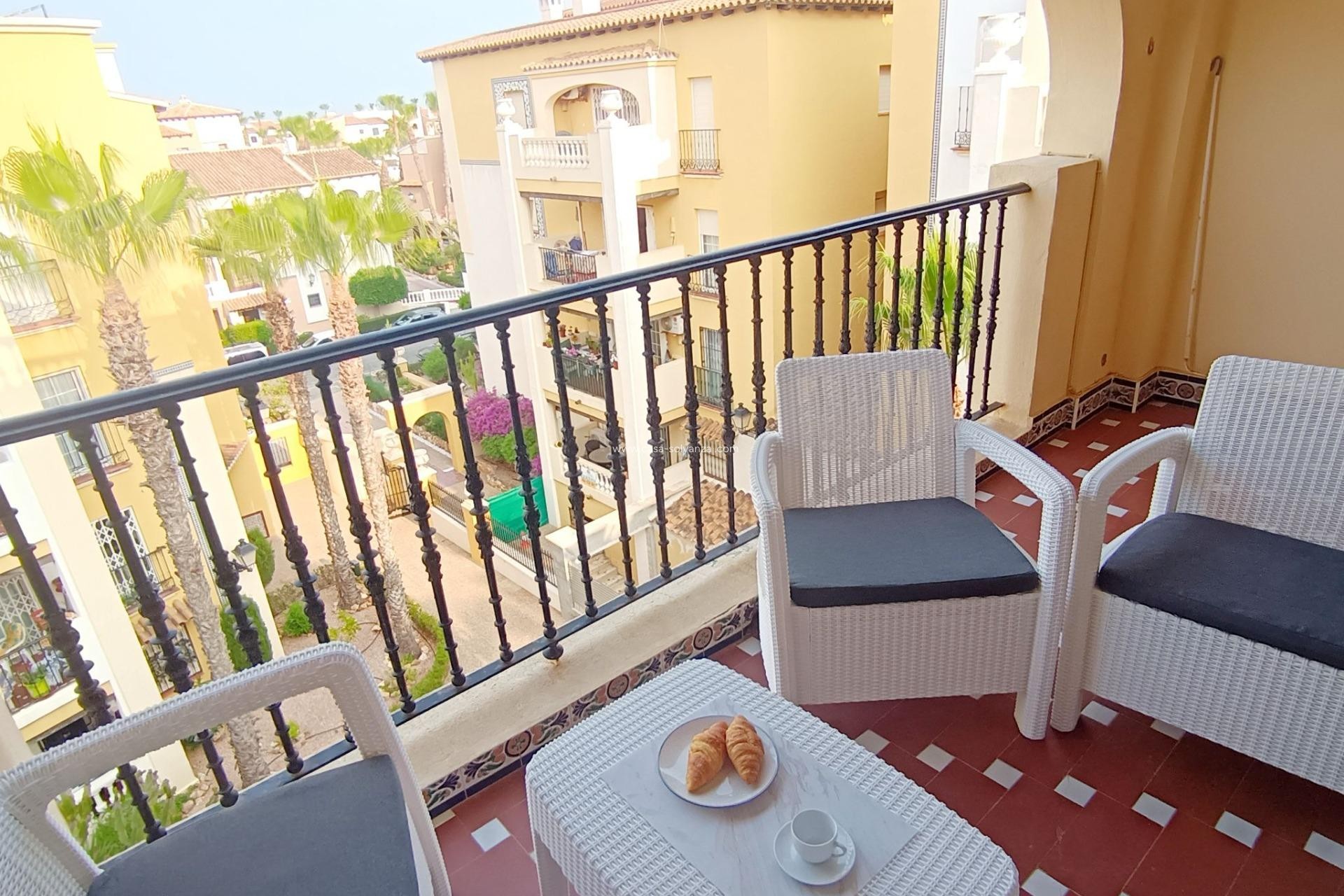 Reventa - Apartamento / piso - Torrevieja - Los Frutales