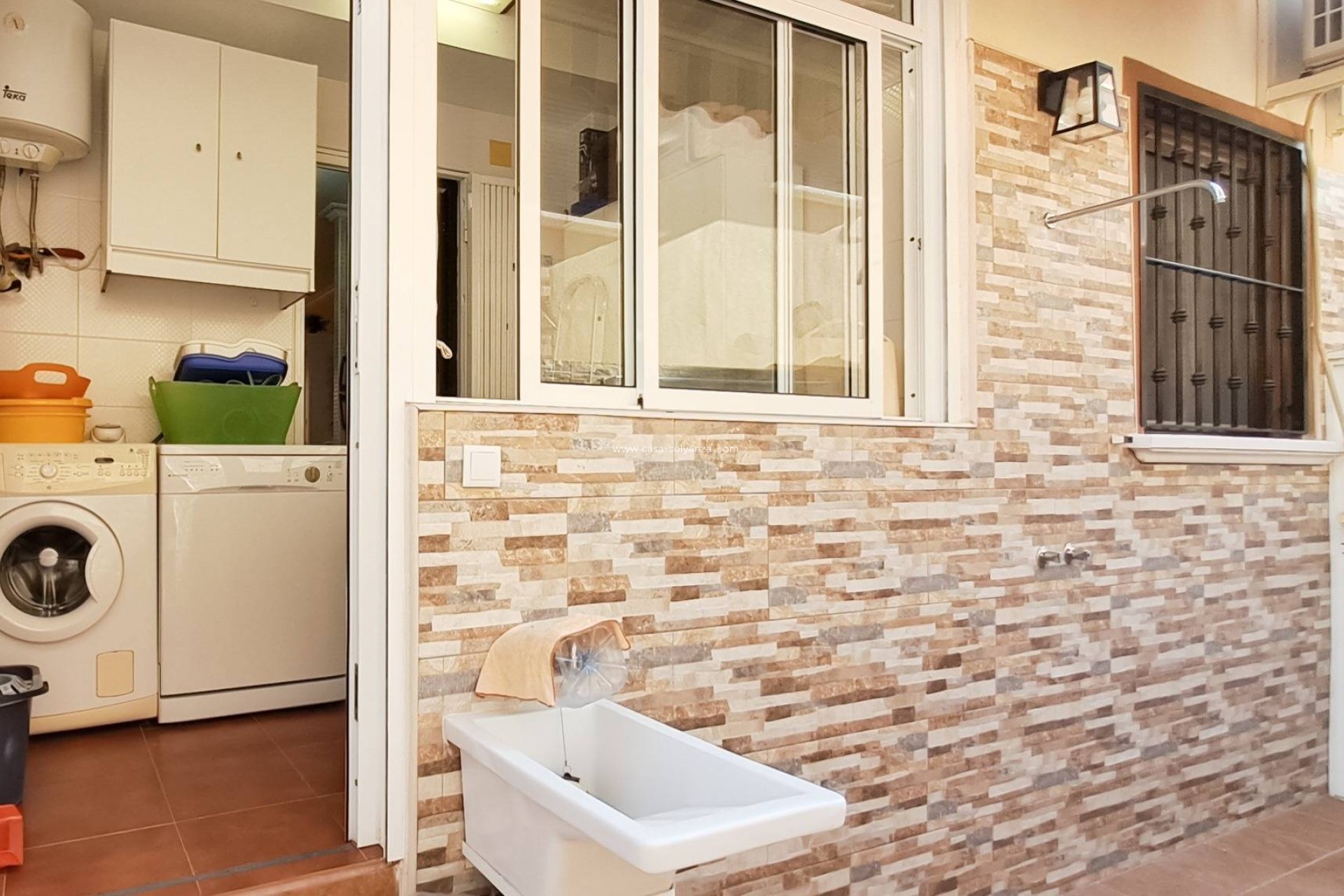 Reventa - Apartamento / piso - Torrevieja - Parque Acuático - Sector 25