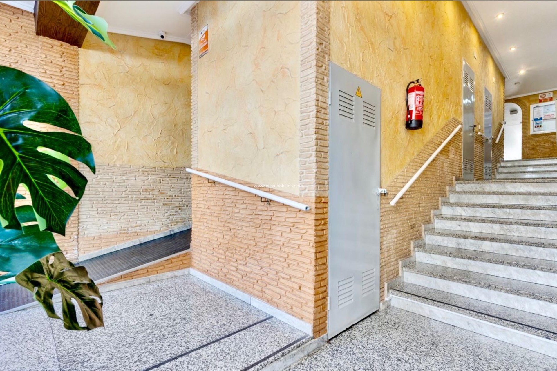 Reventa - Apartamento / piso - Torrevieja - PARQUE DE LAS NACIONES