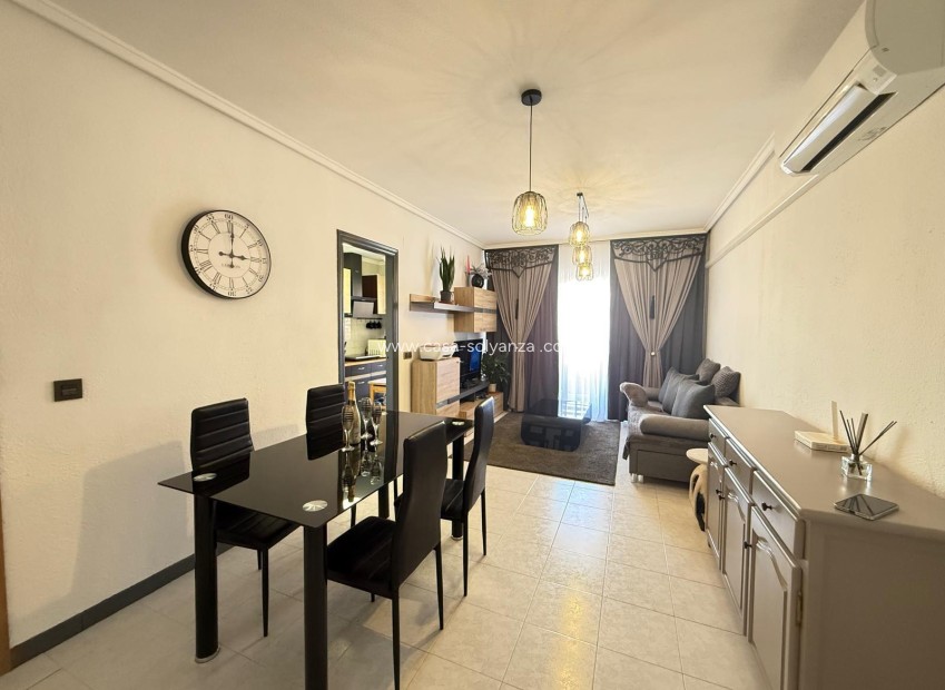 Reventa - Apartamento / piso - Torrevieja - PARQUE DE LAS NACIONES