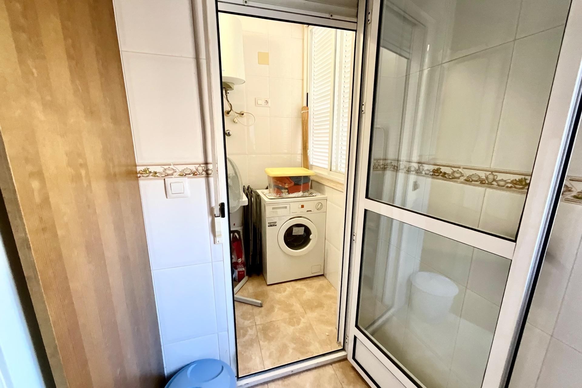 Reventa - Apartamento / piso - Torrevieja - PARQUE DE LAS NACIONES