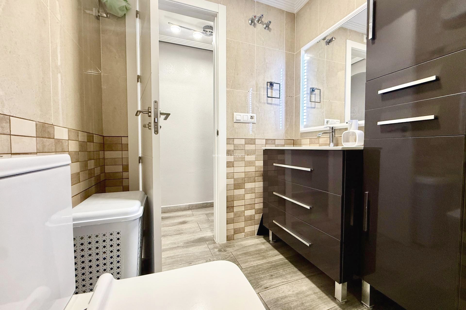 Reventa - Apartamento / piso - Torrevieja - PARQUE DE LAS NACIONES