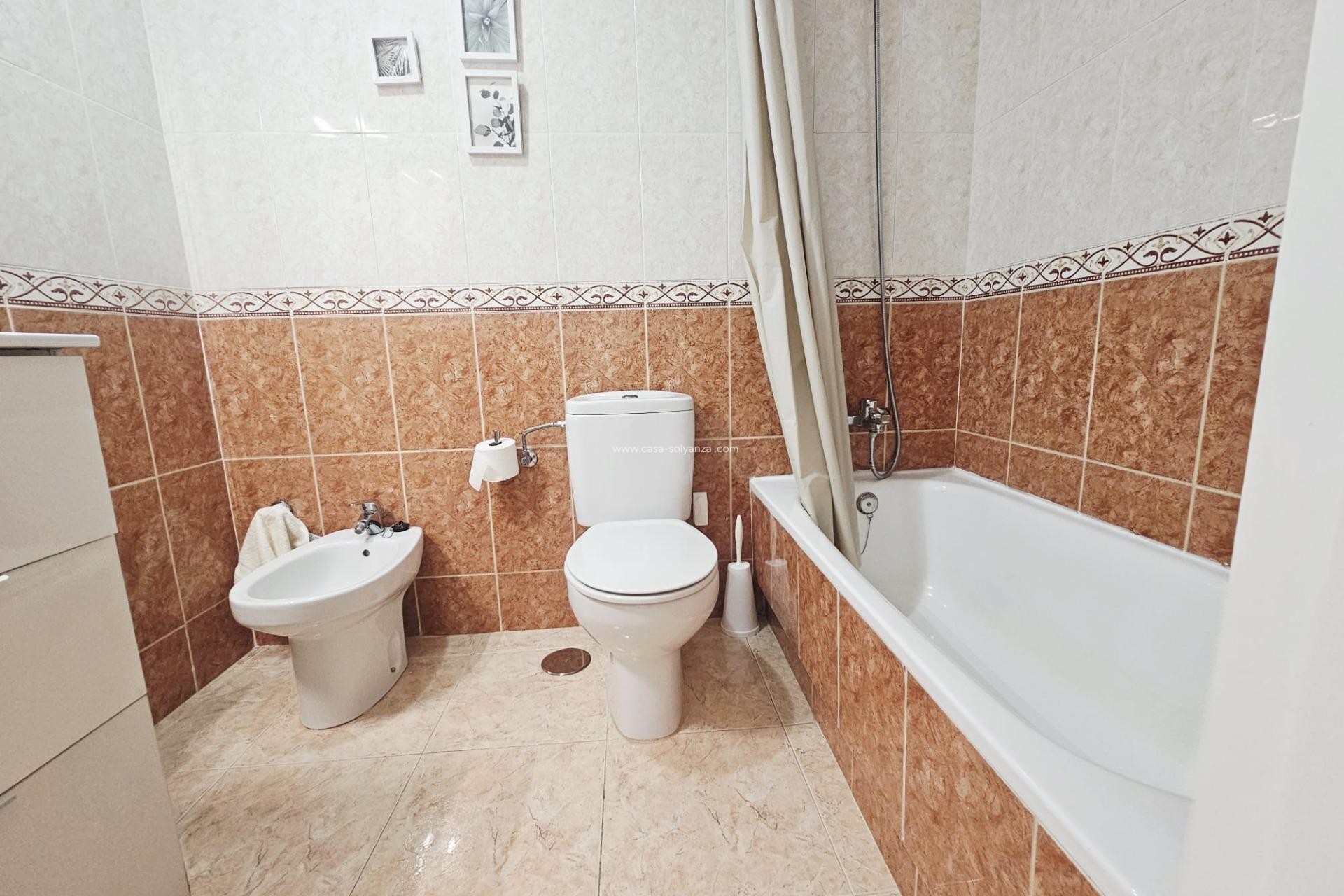 Reventa - Apartamento / piso - Torrevieja - PARQUE DE LAS NACIONES